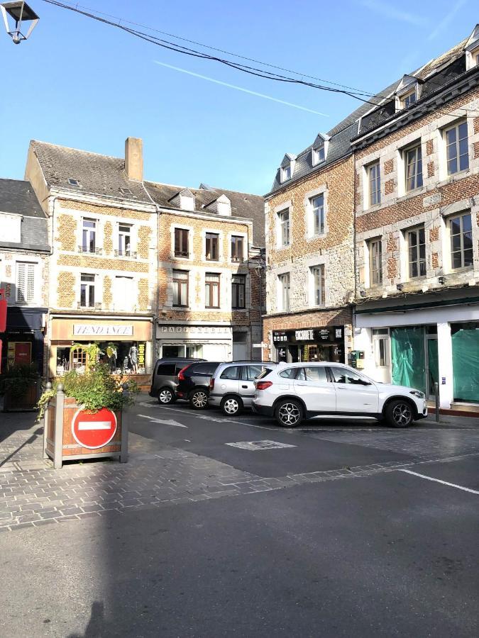 Charmant T2 Centre Ville Givet Exterior foto